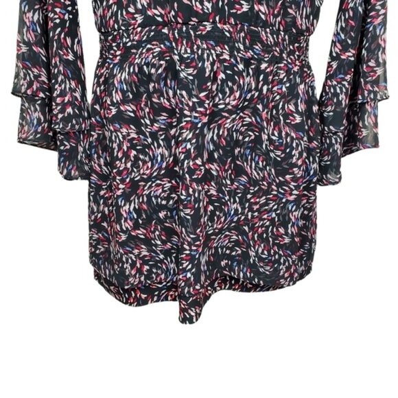 White House Black Market Flare Sleeve V-Neck Pattern Chiffon Mini Dress Size 8 - Picture 4 of 7